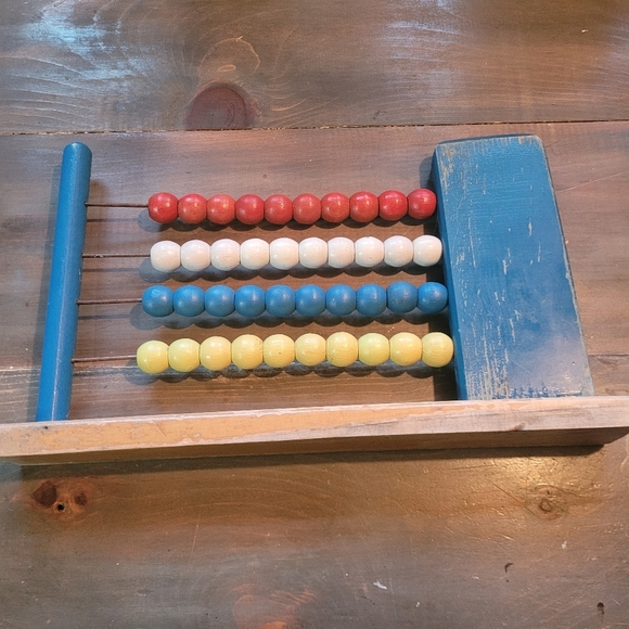 Vintage wooden toy abacus & clock - Picture 4 of 4